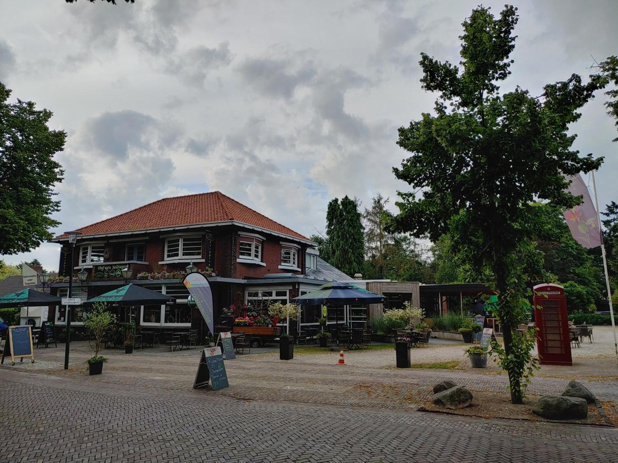 Hof Van Sellingen ภายนอก รูปภาพ